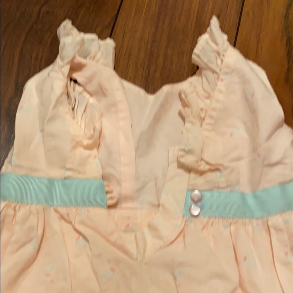 Dress - Picture 2 of 3